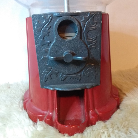 Carousel Candy Machine/Bank - Picture 2 of 2